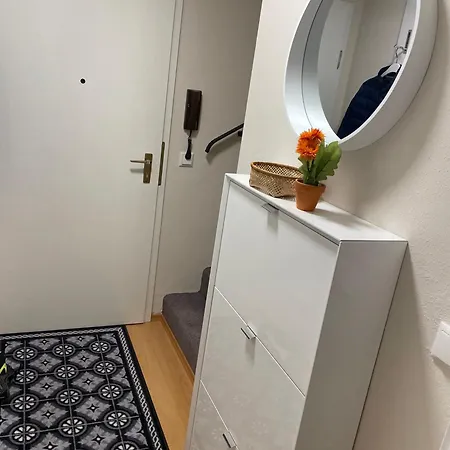 アパート Stylische Casagrande Mit Vollausstattung ツヴィーゼル